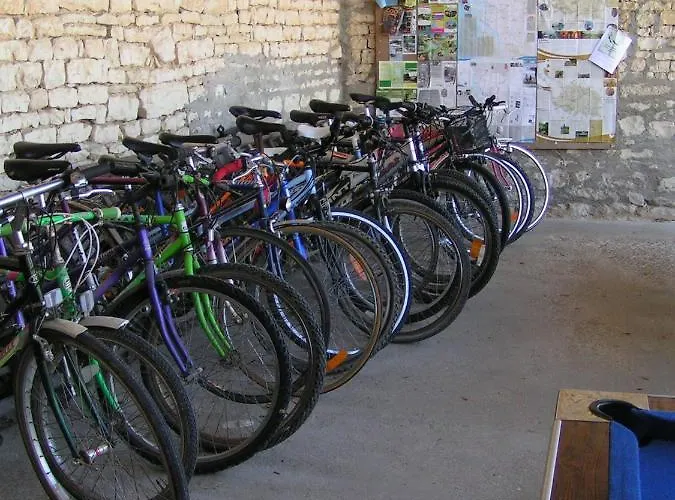 Feriehus Cassiopeia - Les Constellations Doeuil-sur-le-Mignon